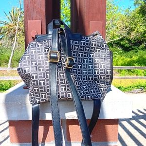 Small blank and white Tommy Hilfiger